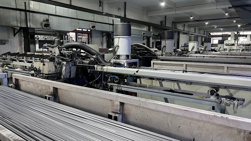 303����ֳ���