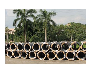 ������߲ĵķ�չ��ʷ