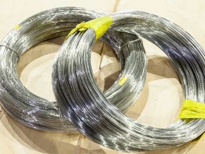 ���Ӧ�ø����ѡ������ֹ���˿